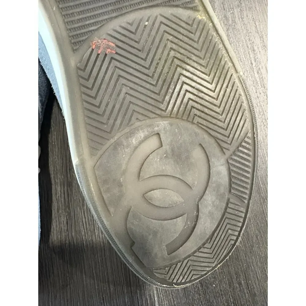 Chanel Suede Kidskin CC Low Sneakers Size 39(9)